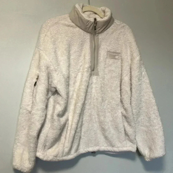 New Balance fleece quarter zip  pullover - Picture 2 of 6
